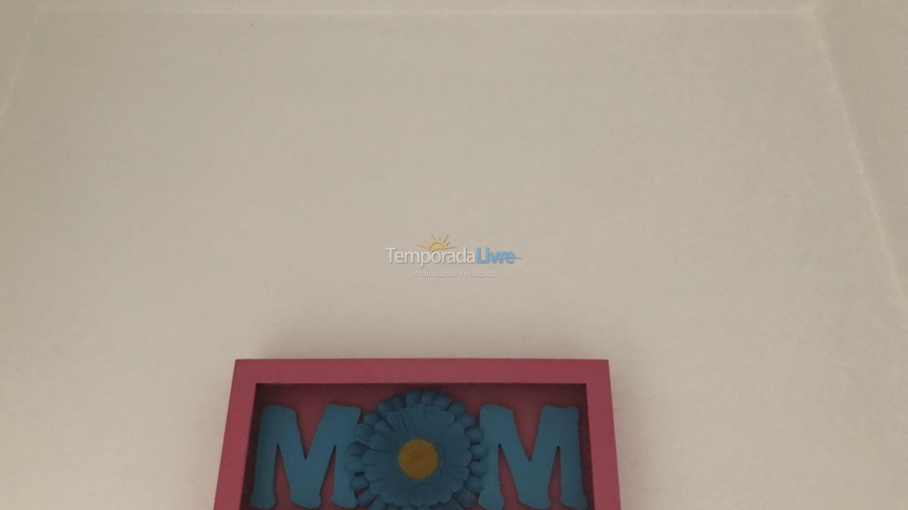 Apartamento para aluguel de temporada em Guarujá (Pitangueiras)