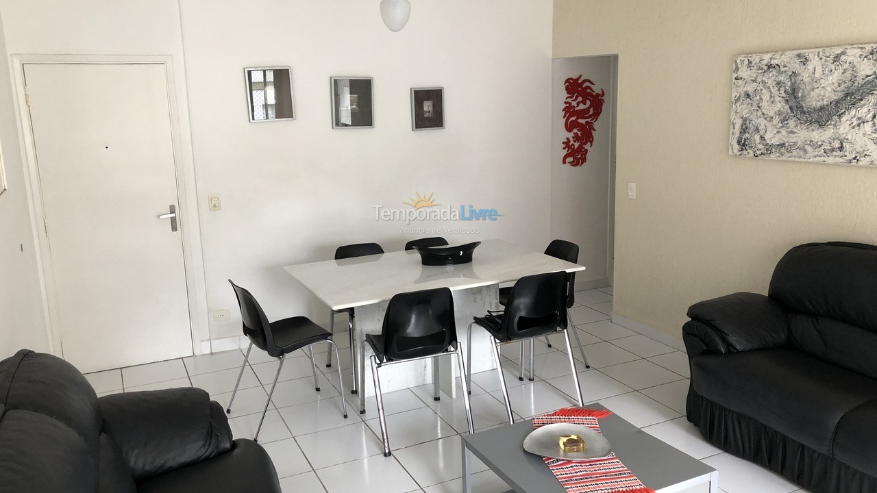 Apartamento para aluguel de temporada em Guarujá (Pitangueiras)