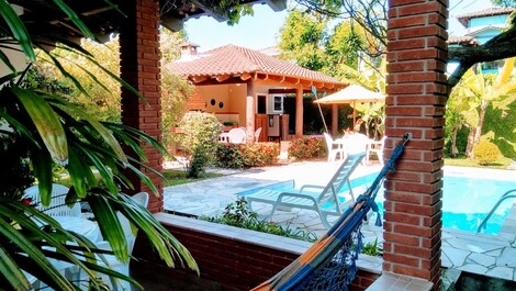 Casa para alugar em São Sebastião - Juquehy