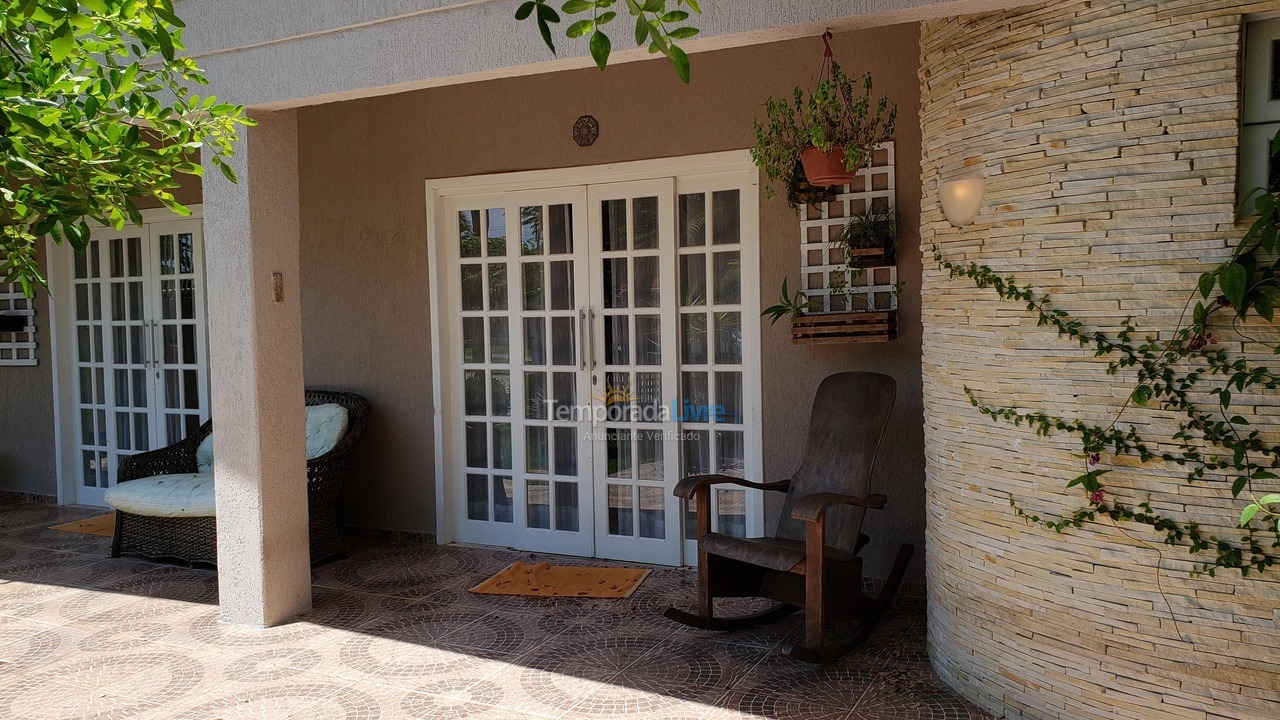 Casa para alquiler de vacaciones em Guaratuba (Praia Central)