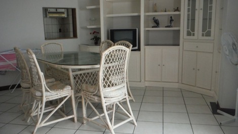 Sala com 2 ambientes