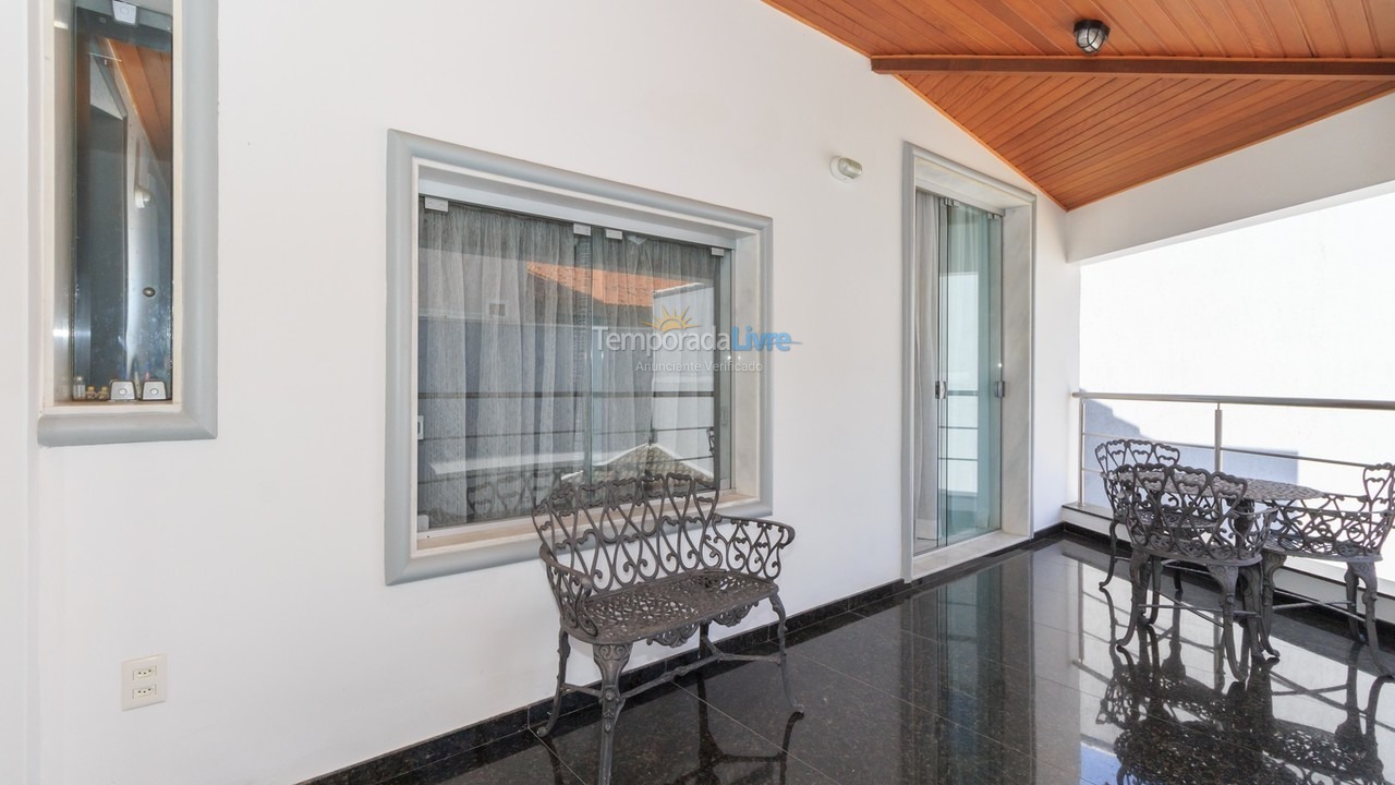 Casa para aluguel de temporada em Rio de Janeiro (Barra da Tijuca)