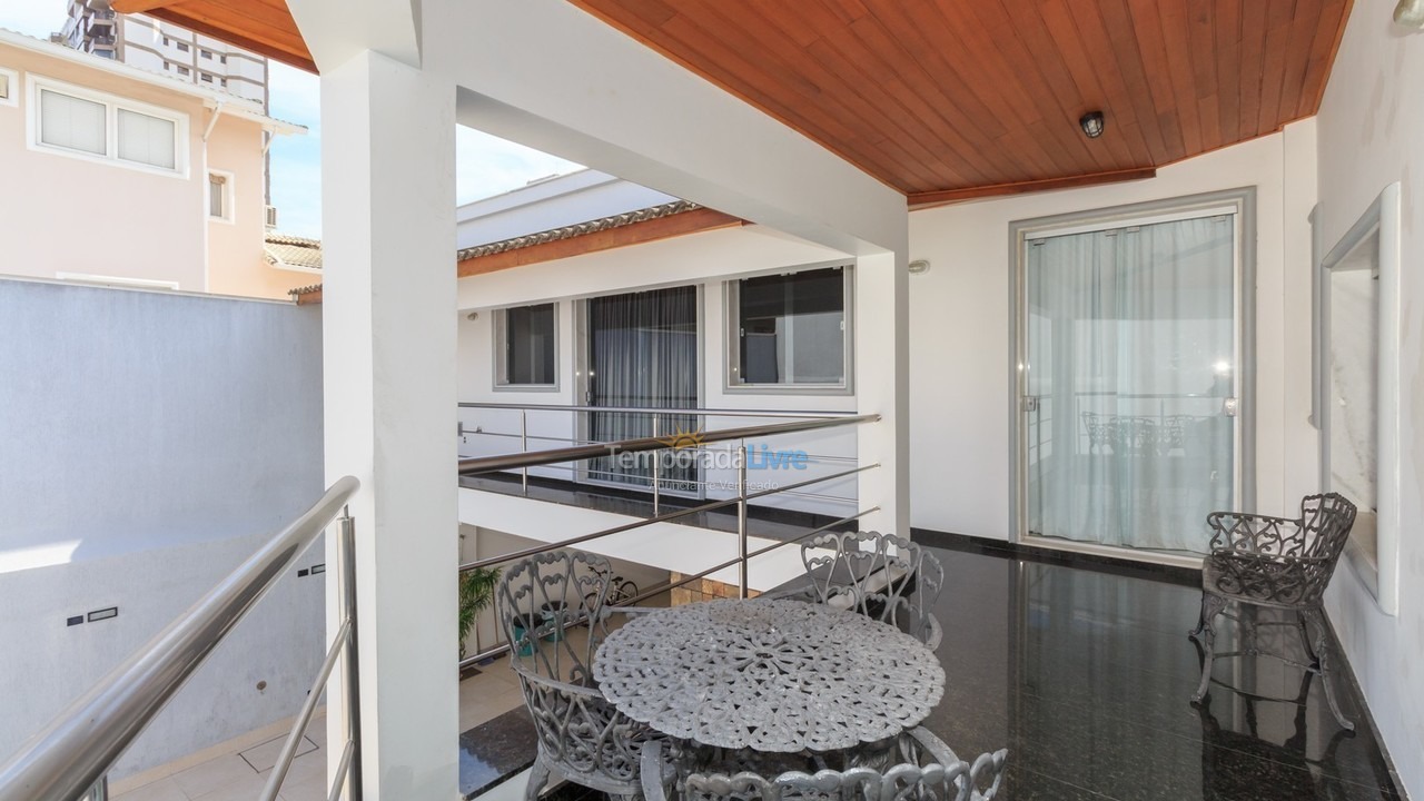 Casa para aluguel de temporada em Rio de Janeiro (Barra da Tijuca)