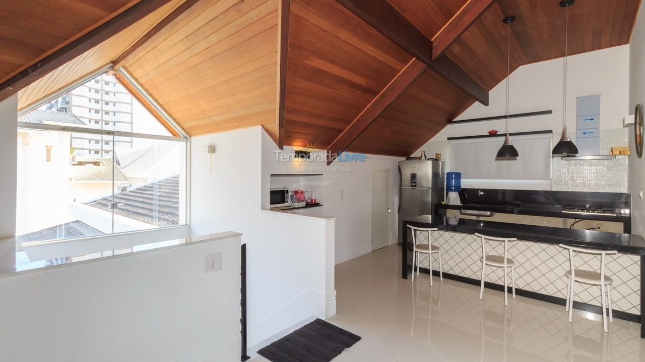 Casa para aluguel de temporada em Rio de Janeiro (Barra da Tijuca)