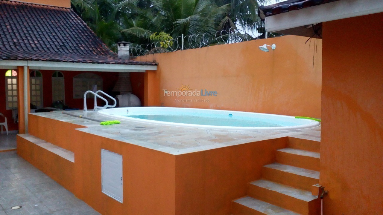Casa para aluguel de temporada em São Sebastião (Maresias)
