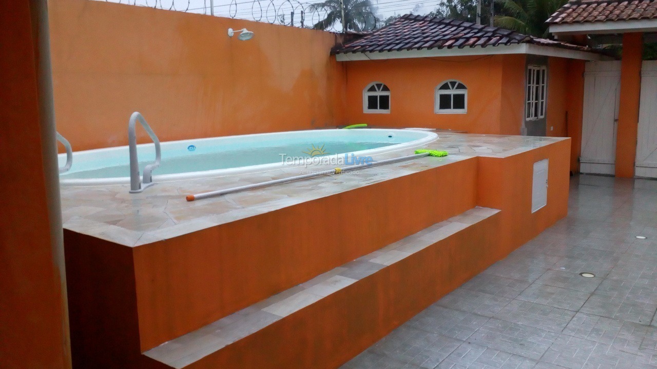 Casa para aluguel de temporada em São Sebastião (Maresias)