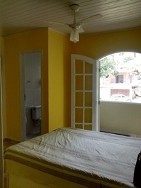 Casa Para Temporada e Fim de Semana - WIFI 4 Suites AR Condicionado