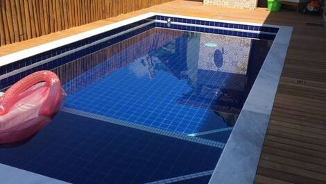Casas com ar, piscina e área gourmet de frente pra Mucuge 8 Pessoas