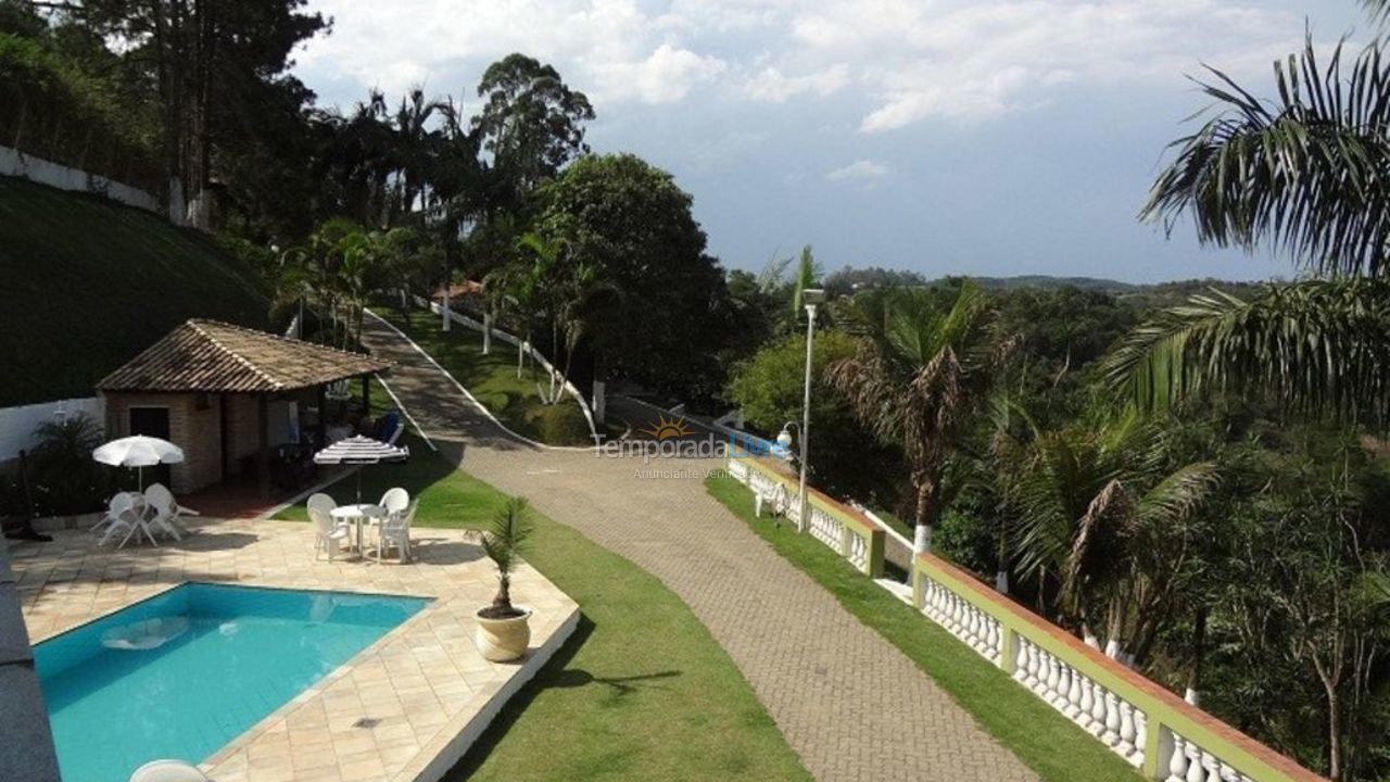 Chácara / sítio para aluguel de temporada em Santa Isabel (Santa Isabel)