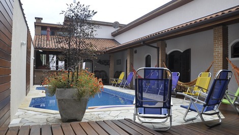 Casa para alugar em Ubatuba - Horto Florestal