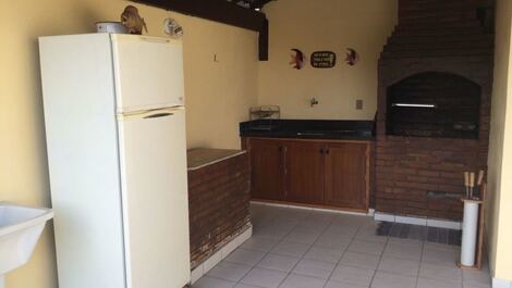 EXCELENTE COBERTURA NA PRAINHA EM ARRAIAL DO CABO !!!