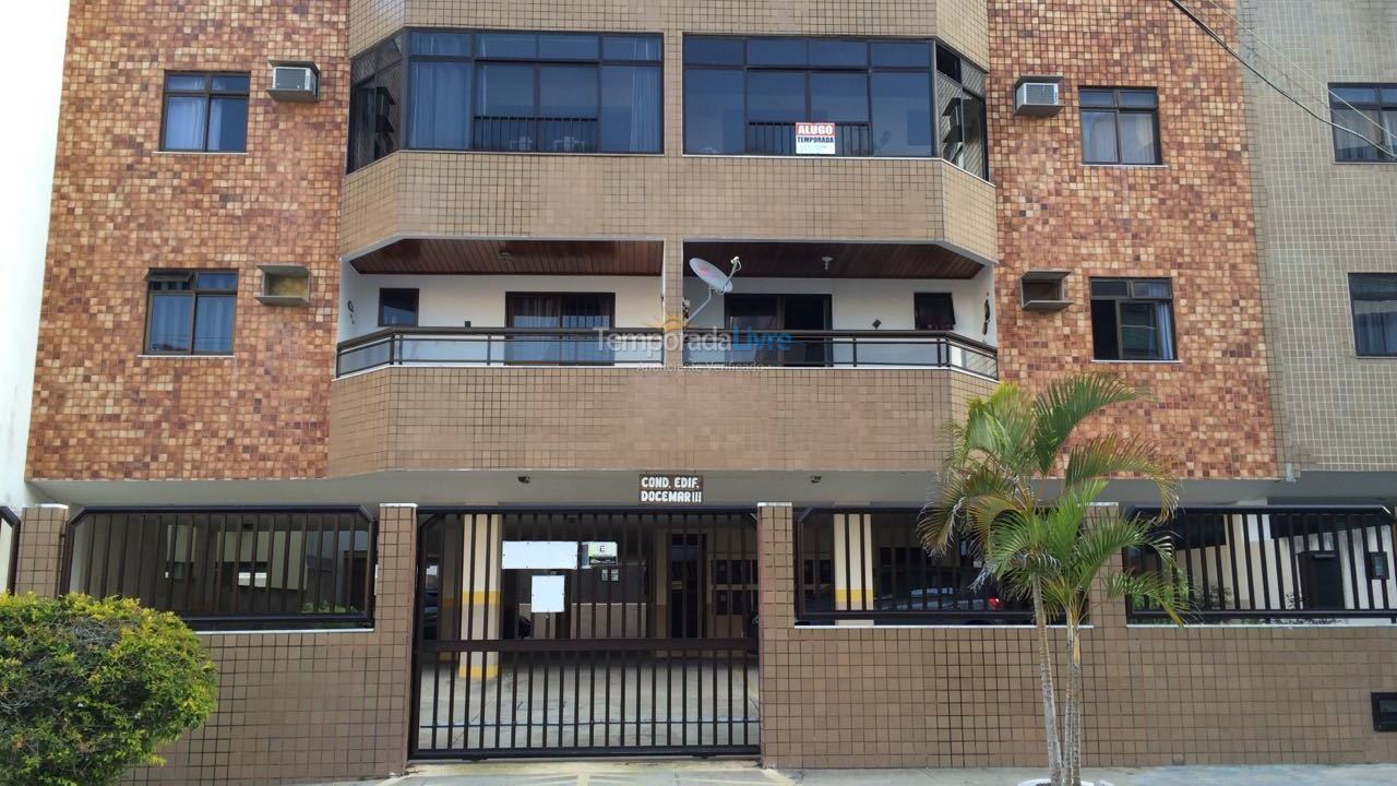 Apartamento para aluguel de temporada em Arraial do Cabo (Prainha)