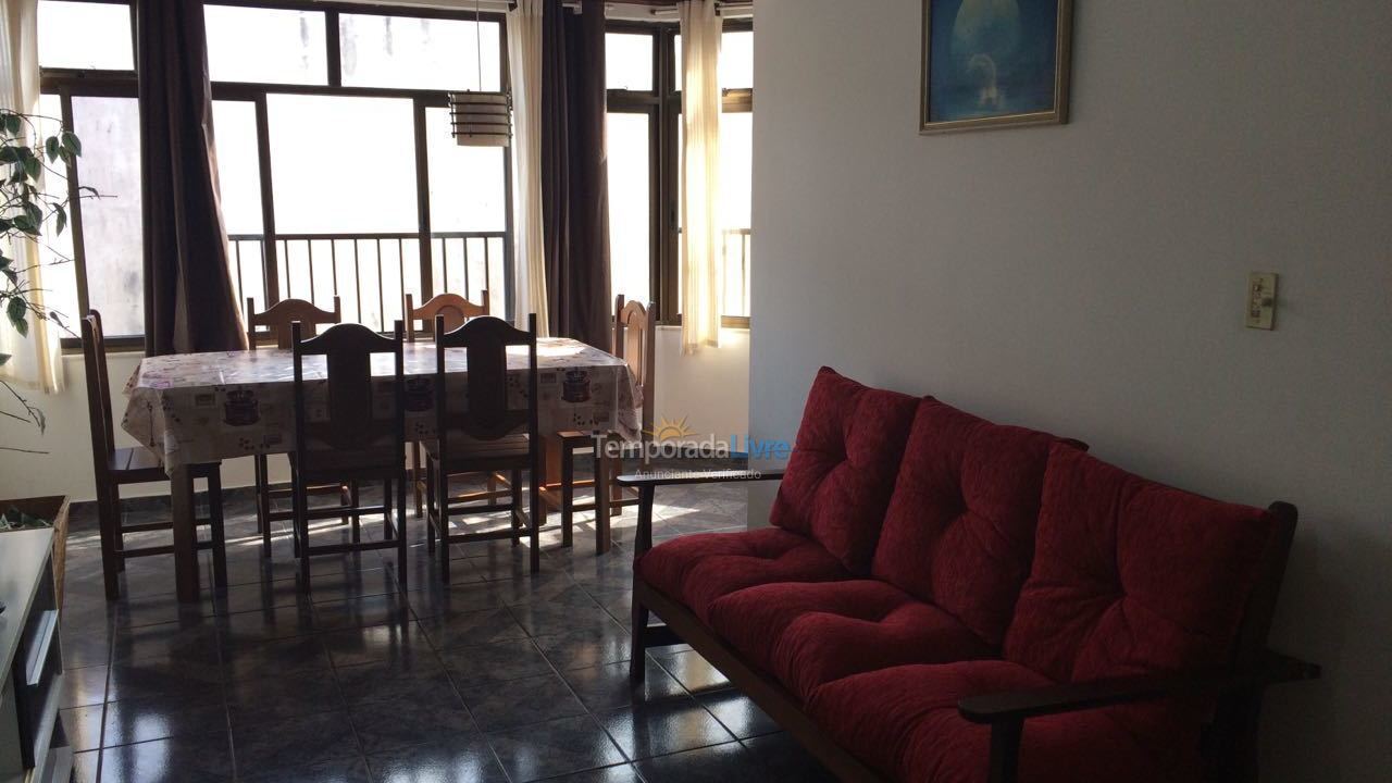 Apartamento para aluguel de temporada em Arraial do Cabo (Prainha)