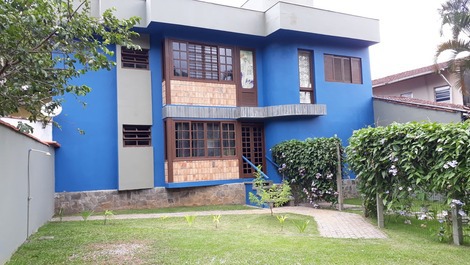 Casa para alugar em Ubatuba - Enseada