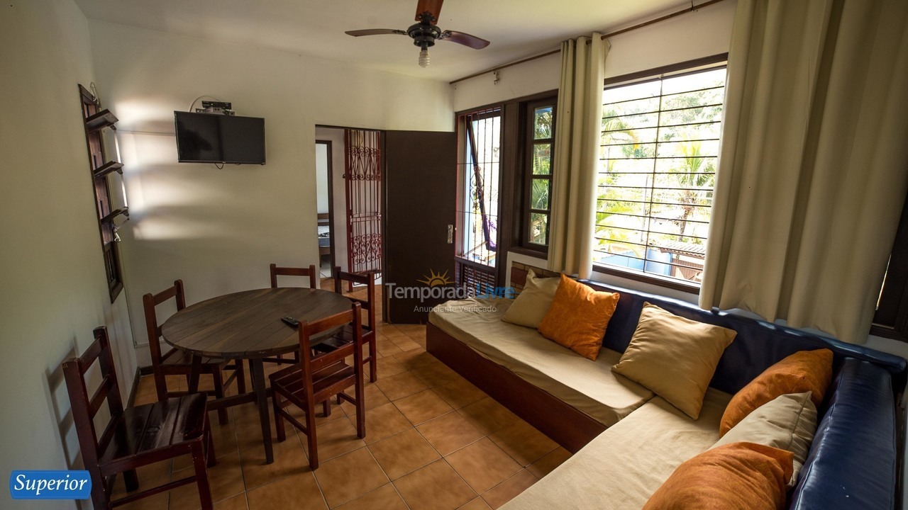 Casa para aluguel de temporada em Ubatuba (Enseada)