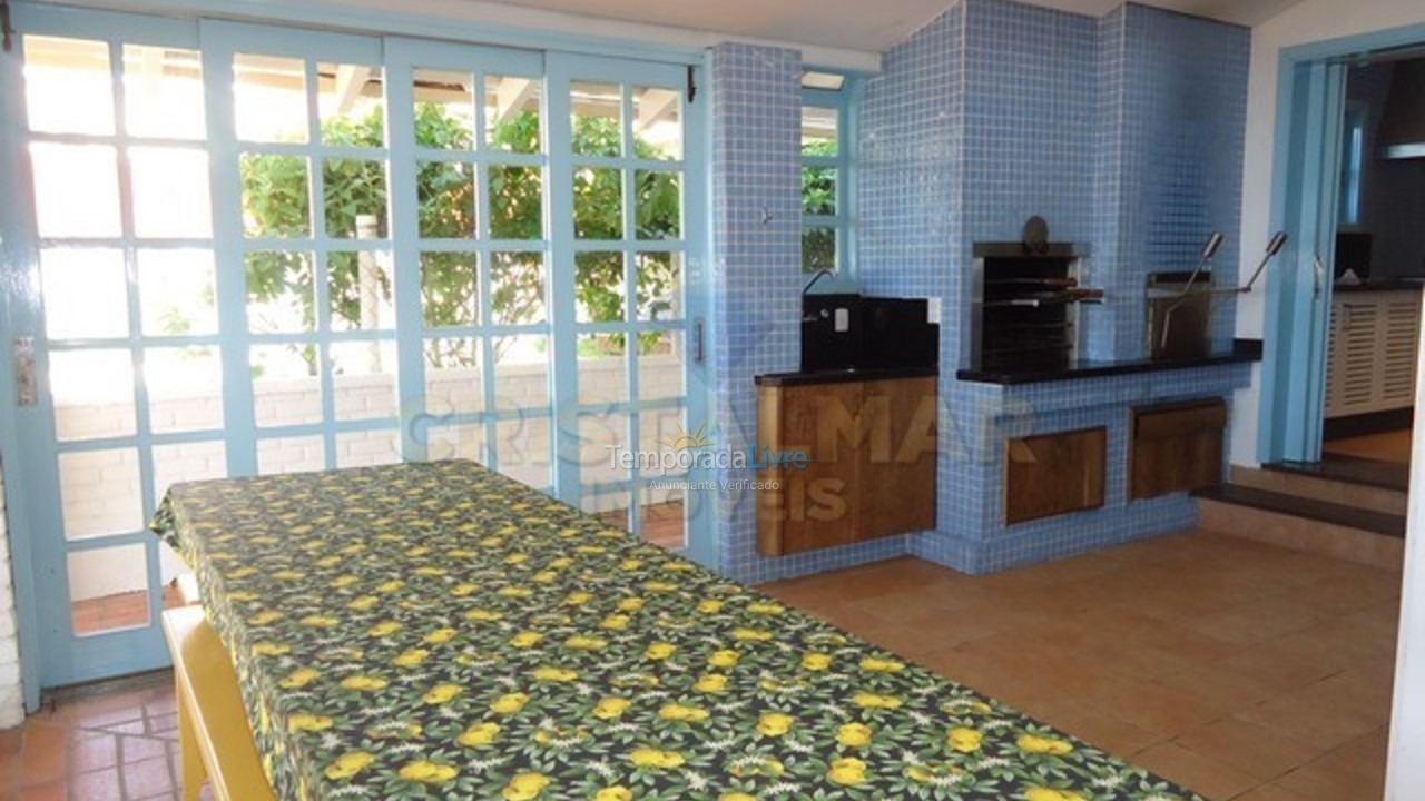 Casa para aluguel de temporada em Bombinhas (Praia de Bombinhas)