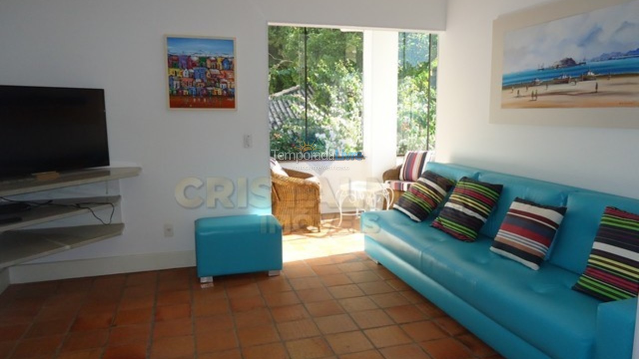 Casa para aluguel de temporada em Bombinhas (Praia de Bombinhas)
