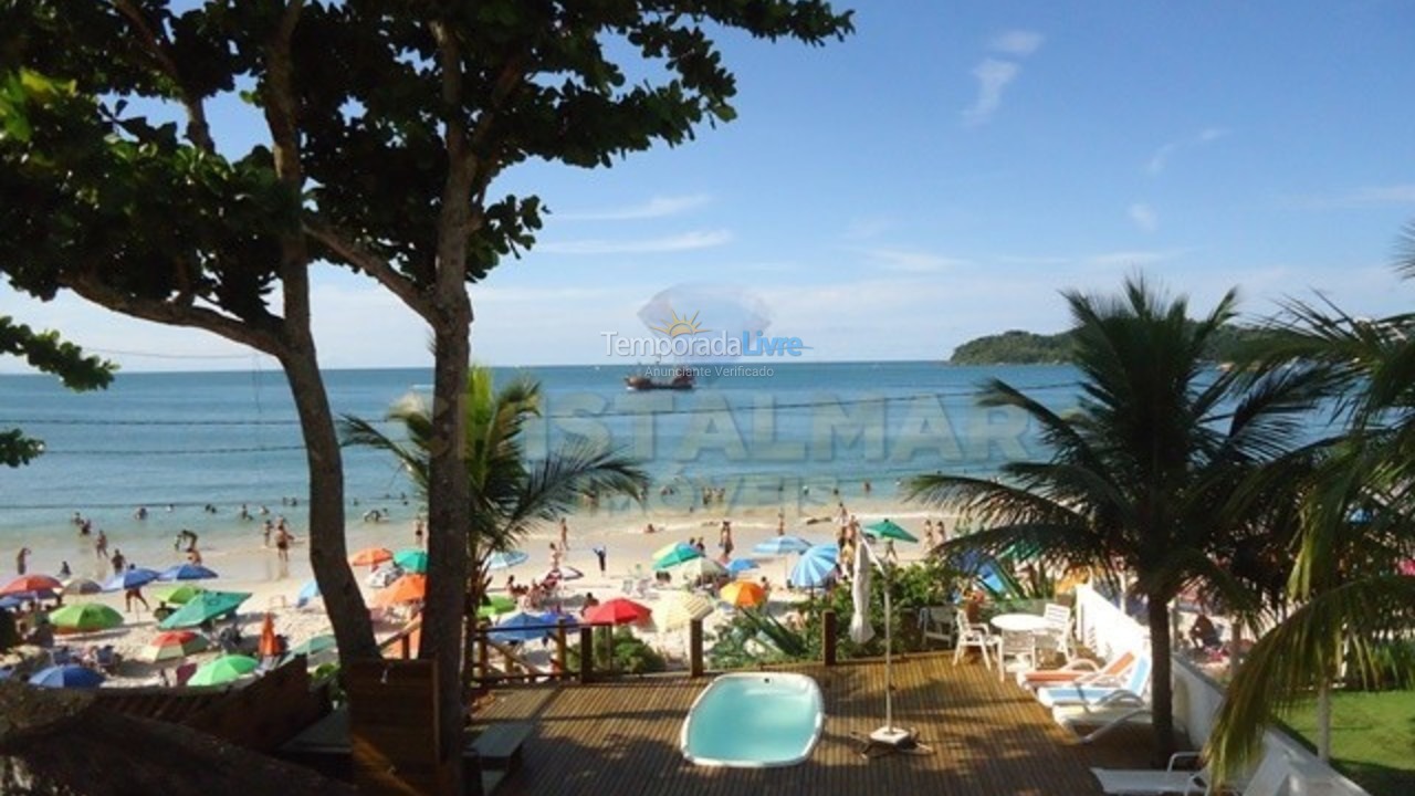 Casa para aluguel de temporada em Bombinhas (Praia de Bombinhas)