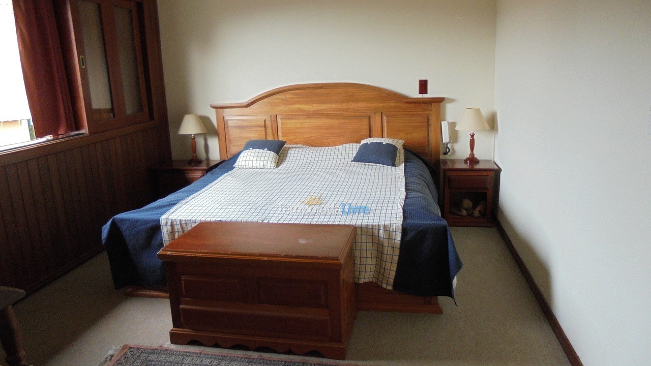 Casa para alquiler de vacaciones em Campos do Jordão (Capivari)