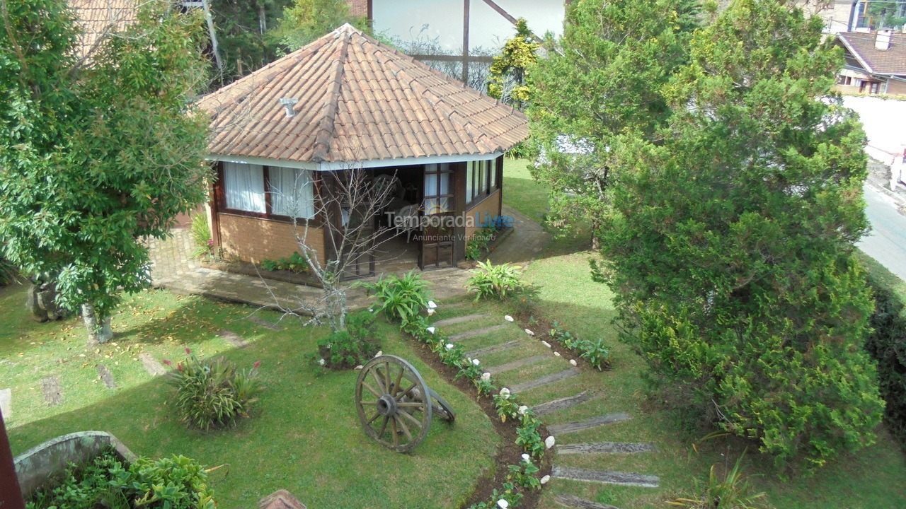 Casa para alquiler de vacaciones em Campos do Jordão (Capivari)