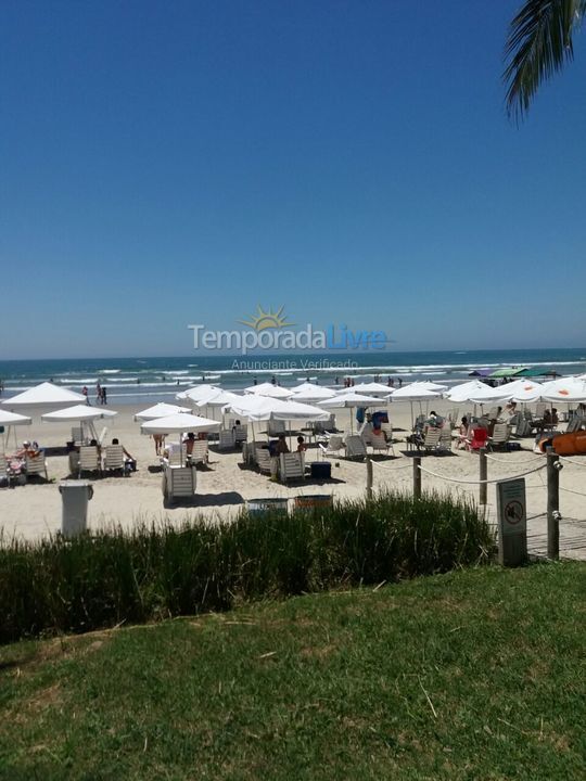 Apartamento para aluguel de temporada em Bertioga (Riviera de São Lourenço)