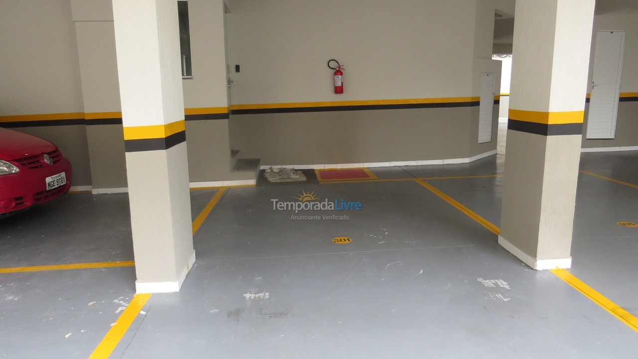 Apartamento para aluguel de temporada em Bombinhas (Praia de Bombas)