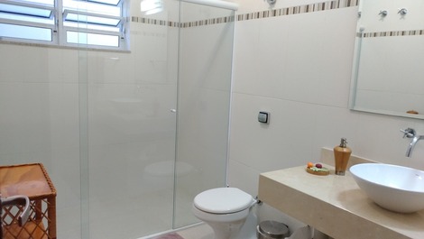 Beautiful House on São Lourenço Beach- Next to the Sea- 12 People