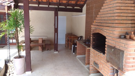 Beautiful House on São Lourenço Beach- Next to the Sea- 12 People