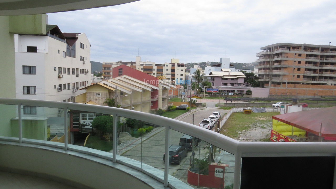 Apartamento para aluguel de temporada em Bombinhas (Praia de Bombas)