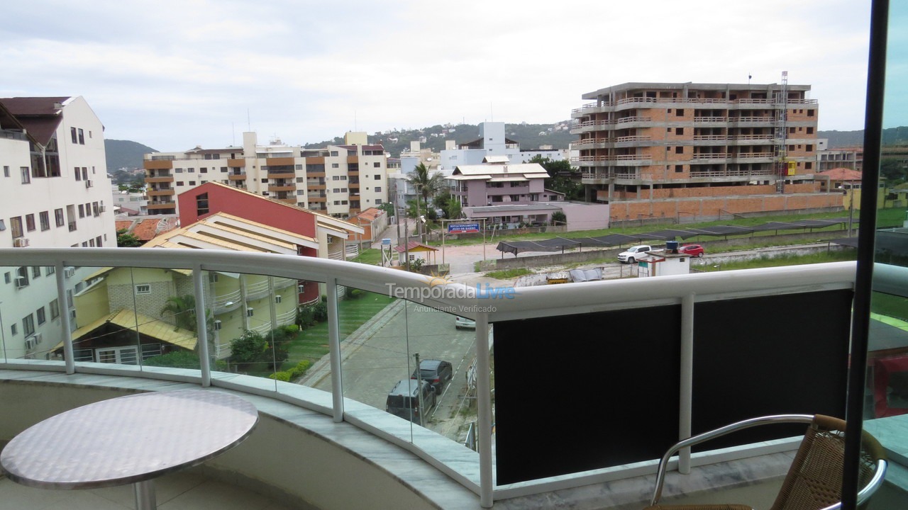 Apartamento para aluguel de temporada em Bombinhas (Praia de Bombas)