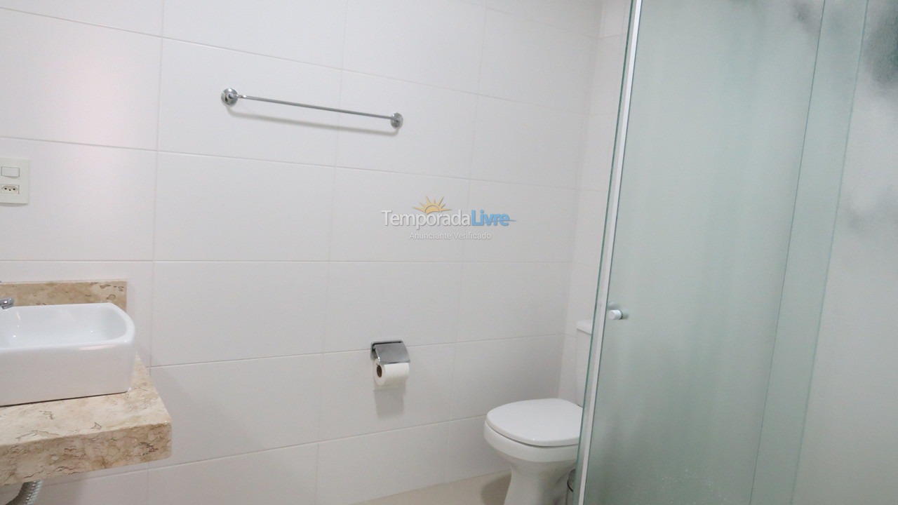 Apartamento para aluguel de temporada em Bombinhas (Praia de Bombas)