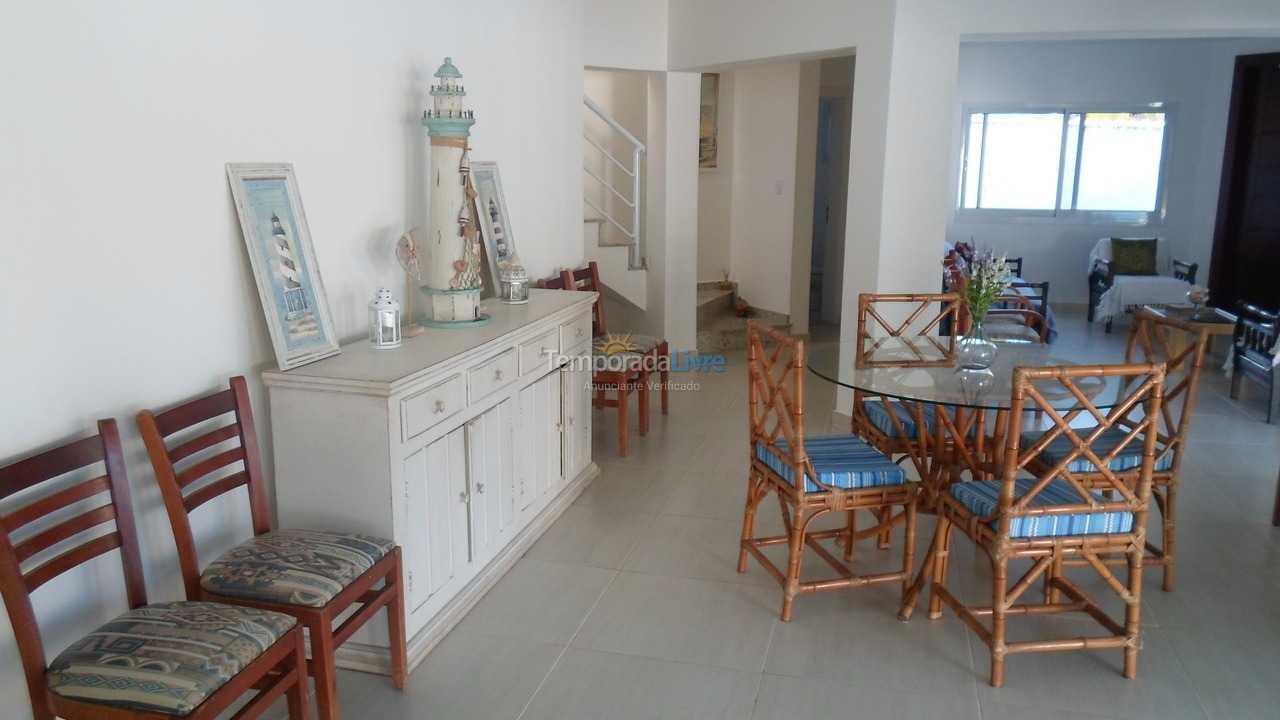 Casa para aluguel de temporada em Bertioga (Praia de Guaratuba)