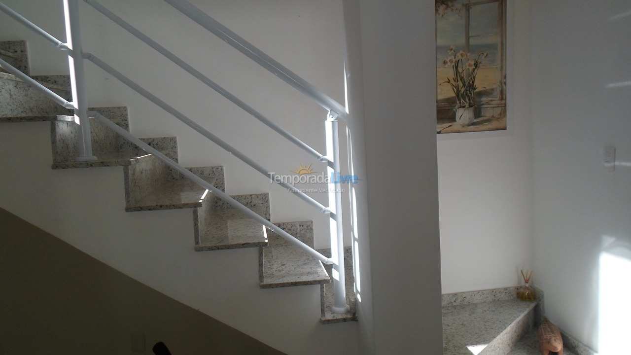 Casa para aluguel de temporada em Bertioga (Praia de Guaratuba)