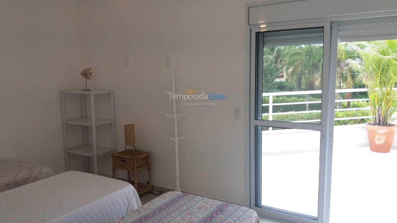 Casa para aluguel de temporada em Bertioga (Praia de Guaratuba)