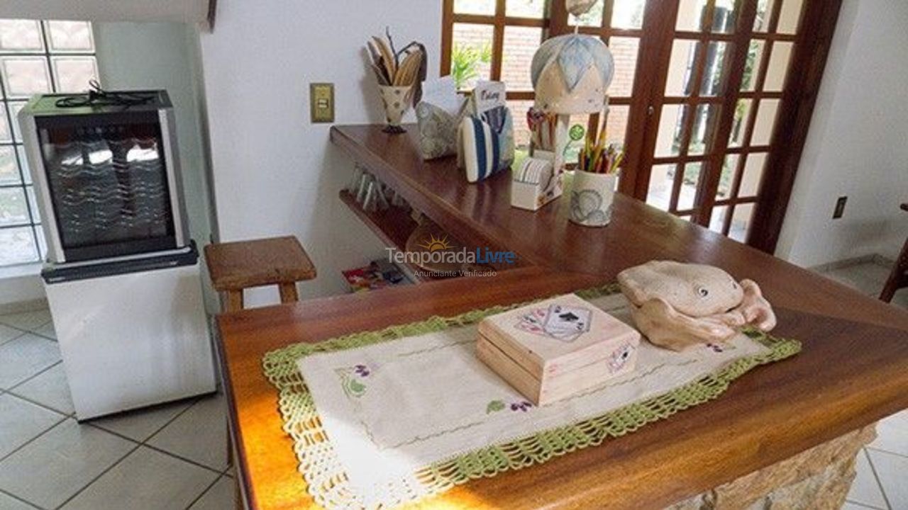 Casa para alquiler de vacaciones em Ubatuba (Praia Prumirim)