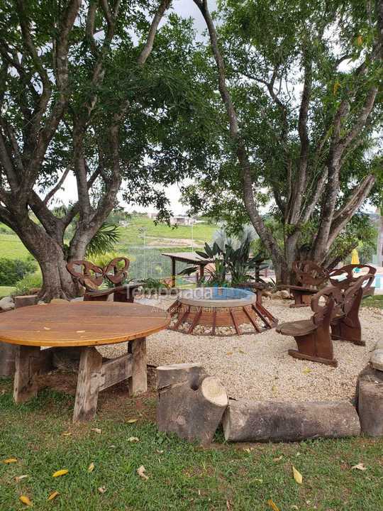 Chácara / sítio para aluguel de temporada em águas de São Pedro (Vertentes das águas)