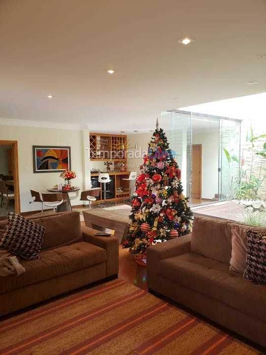 Chácara / sítio para aluguel de temporada em águas de São Pedro (Vertentes das águas)