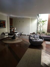 SÍTIO ALTO PADRÃO EM ÁGUAS DE SÃO PEDRO