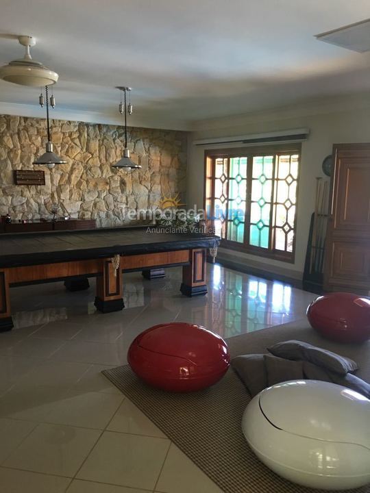 Chácara / sítio para aluguel de temporada em águas de São Pedro (Vertentes das águas)