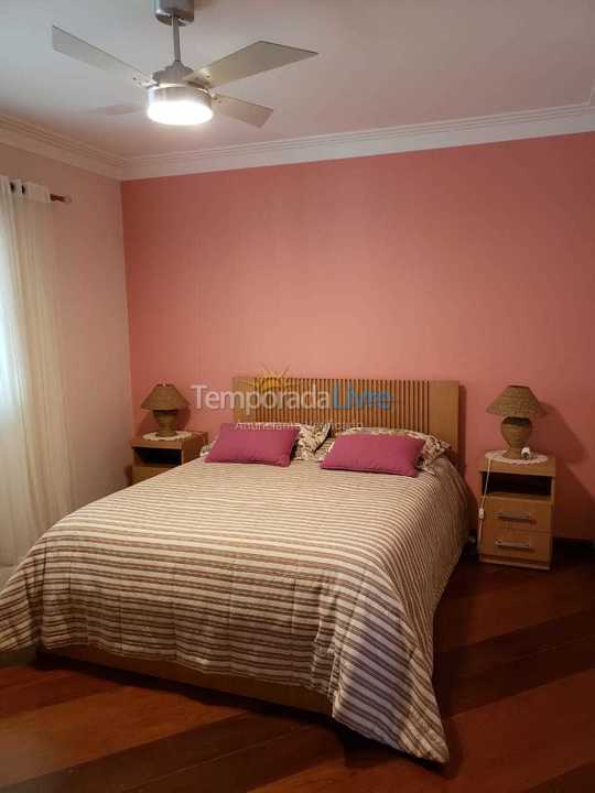 Chácara / sítio para aluguel de temporada em águas de São Pedro (Vertentes das águas)