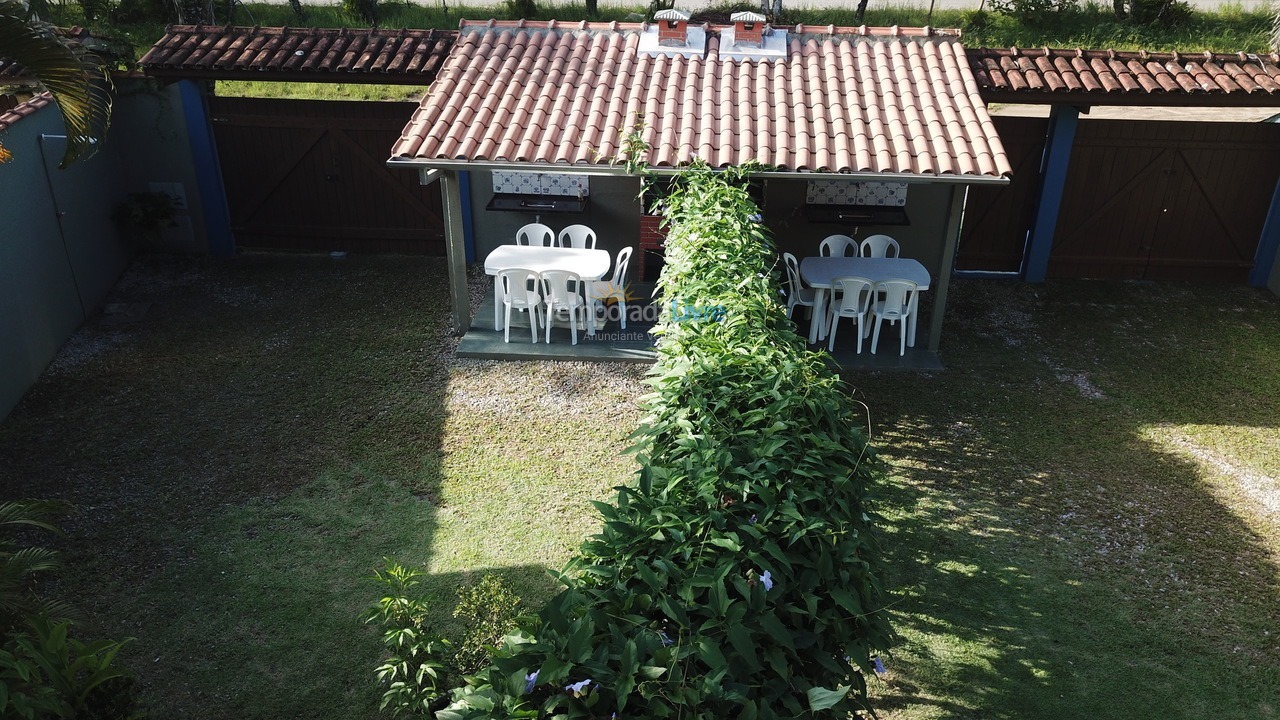 Casa para aluguel de temporada em Ubatuba (Enseada)