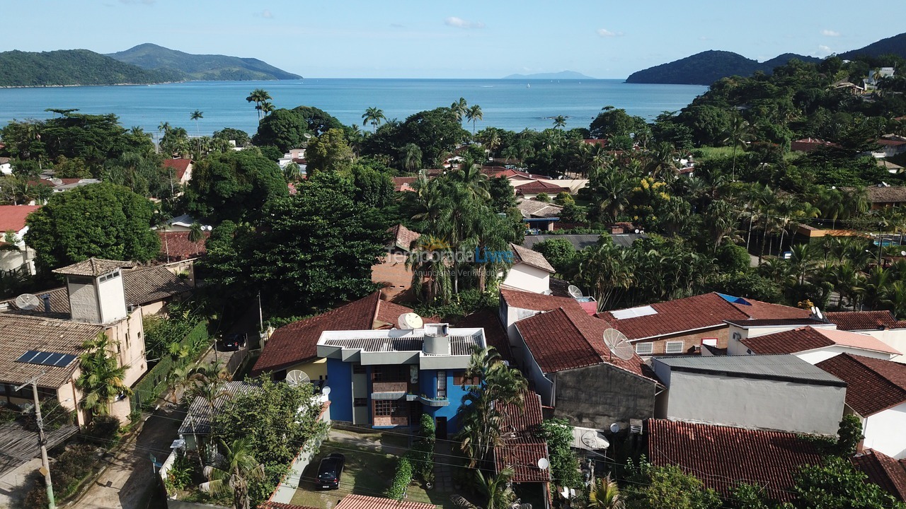 Casa para aluguel de temporada em Ubatuba (Enseada)