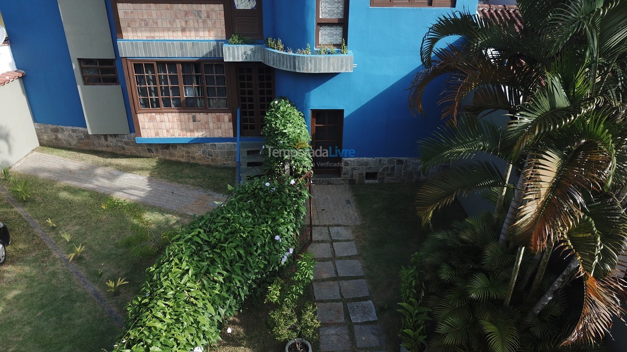 Casa para aluguel de temporada em Ubatuba (Enseada)