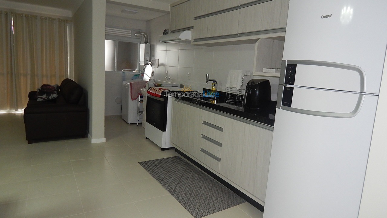 Apartamento para aluguel de temporada em Florianopolis (Praia dos Ingleses)