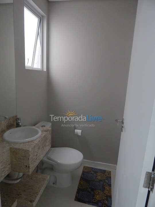 Apartamento para aluguel de temporada em Florianopolis (Praia dos Ingleses)