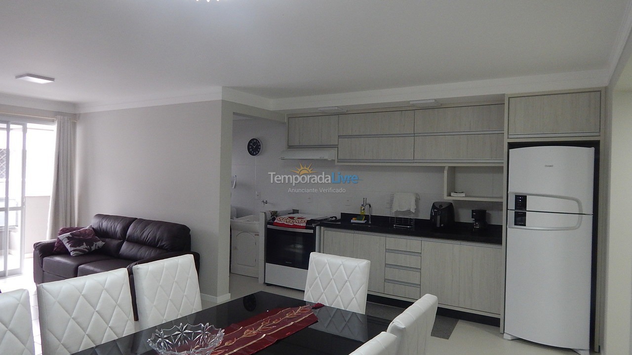 Apartamento para aluguel de temporada em Florianopolis (Praia dos Ingleses)