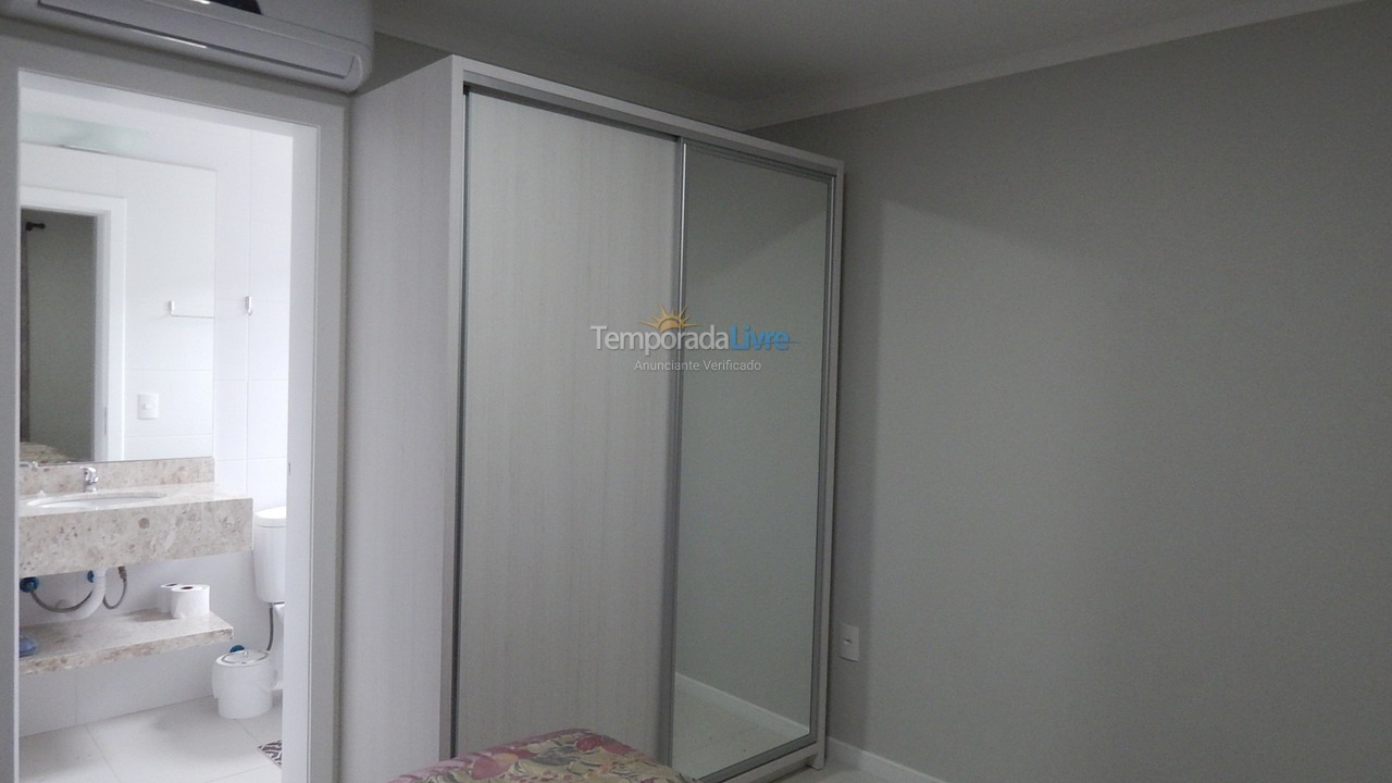 Apartamento para aluguel de temporada em Florianopolis (Praia dos Ingleses)