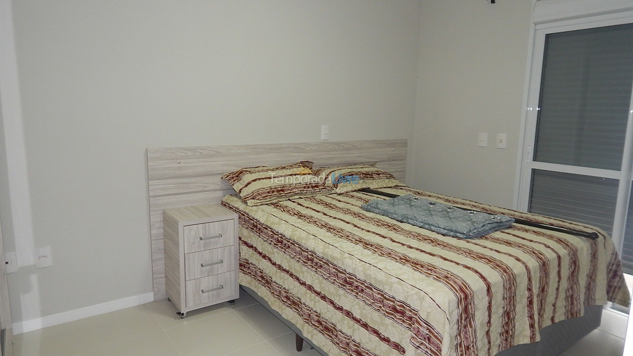 Apartamento para aluguel de temporada em Florianopolis (Praia dos Ingleses)