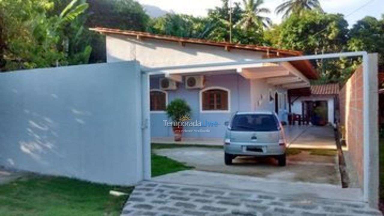 Casa para aluguel de temporada em Ilhabela (Praia do Curral)