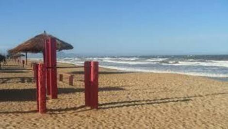Casa de playa en Cabo Frio con piscina
